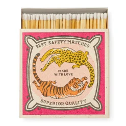 Streichhölzer Chasing Big Cats | A174024