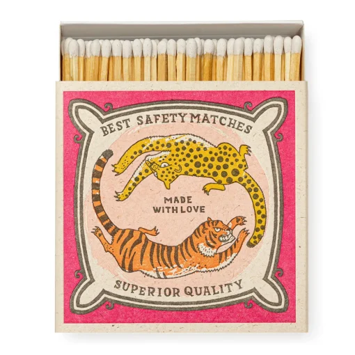 Streichhölzer Chasing Big Cats | A174024